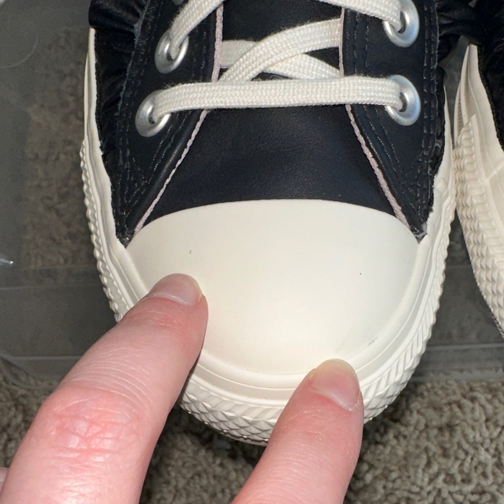 Converse Chuck Taylor Madison Sneaker - Picture 7 of 7